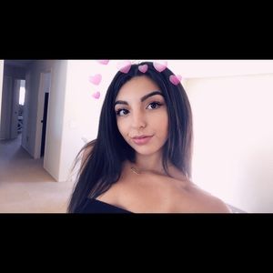 Meet your Posher, Yasmeen